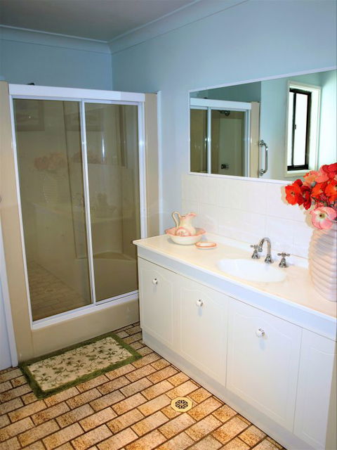 Waratah Cottage - New South Wales Tourism  4