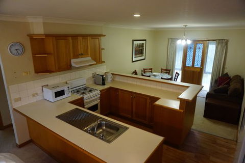 Abrigo Apartment - New South Wales Tourism  3