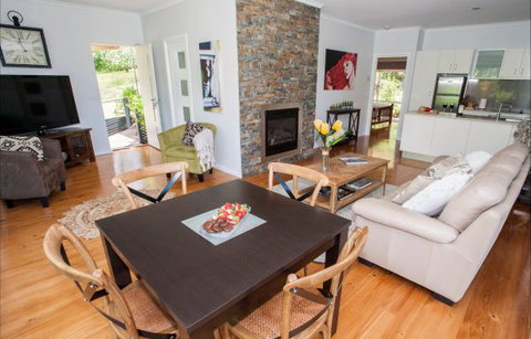 Abby's Cottages - New South Wales Tourism  6