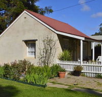 Almond Tree Cottage - New South Wales Tourism 