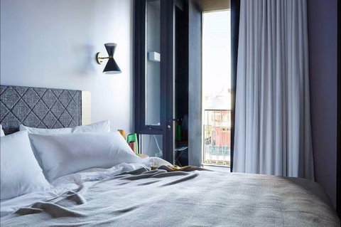 Alex Hotel Northbridge - New South Wales Tourism  3