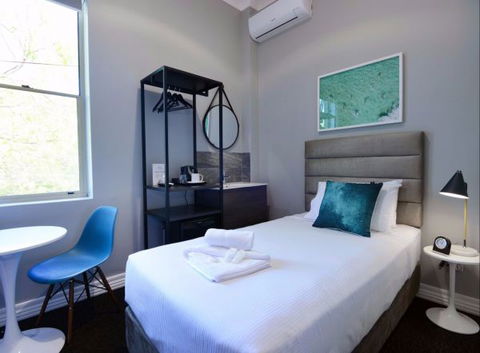 Alison Lodge - New South Wales Tourism  3