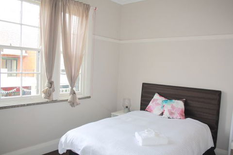 Annandale Hotel - New South Wales Tourism  1