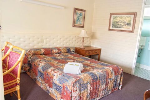 Arkana Motel - New South Wales Tourism  6