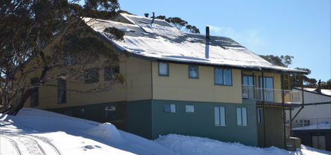 Arrabri Ski Club Hotham - New South Wales Tourism  0