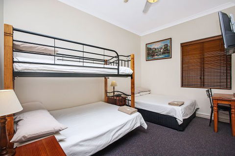 Ashfield Manor - New South Wales Tourism  10