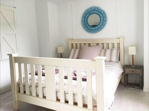 Atlantis Seafarers Cottage - New South Wales Tourism  2