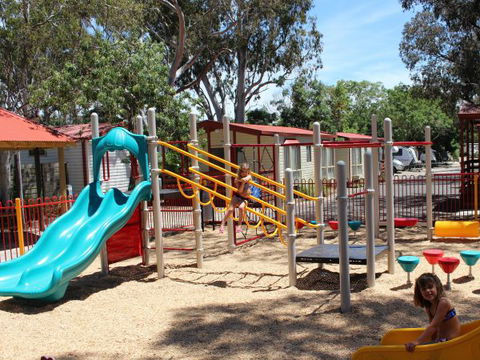 Barwon River Holiday Park - New South Wales Tourism  2