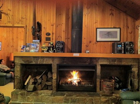 Benmore Ski Club - New South Wales Tourism  0
