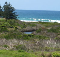 Beach Breakers - New South Wales Tourism 