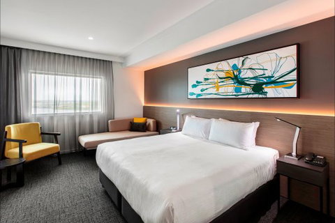 Best Western Plus Lake Kawana Hotel - New South Wales Tourism  2