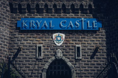Castle Suites - Kryal Castle - New South Wales Tourism  1