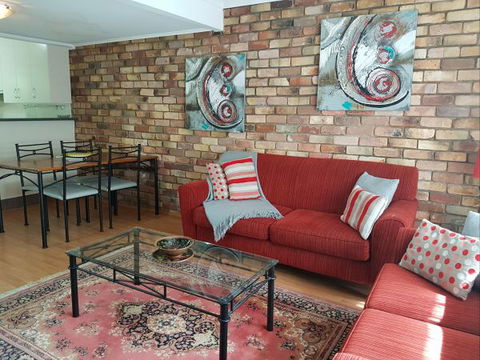 Centennial Terrace Apartments - New South Wales Tourism  0