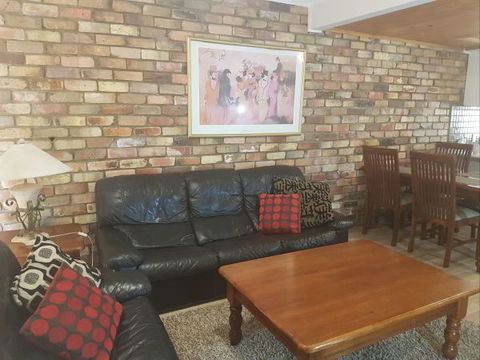 Centennial Terrace Apartments - New South Wales Tourism  4