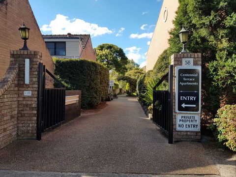 Centennial Terrace Apartments - New South Wales Tourism  5