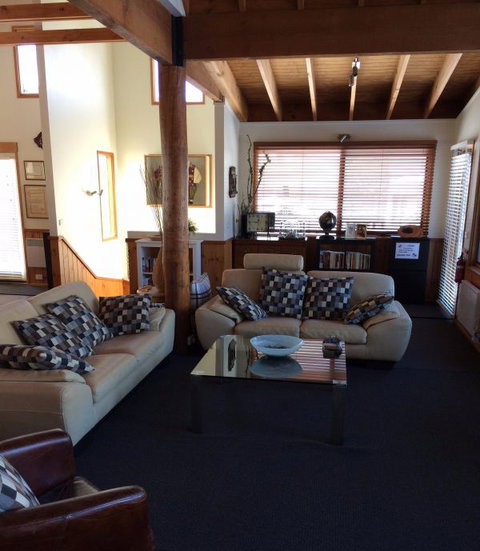 Cloud 9 Alpine Lodge - New South Wales Tourism  4