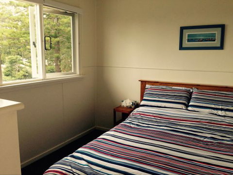 Cosy Seaside Cottage - New South Wales Tourism  4