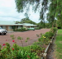 Emu Point Motel - New South Wales Tourism 