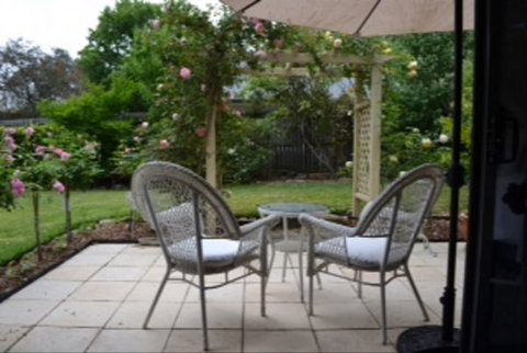 Garden Cottage B And B - New South Wales Tourism  1