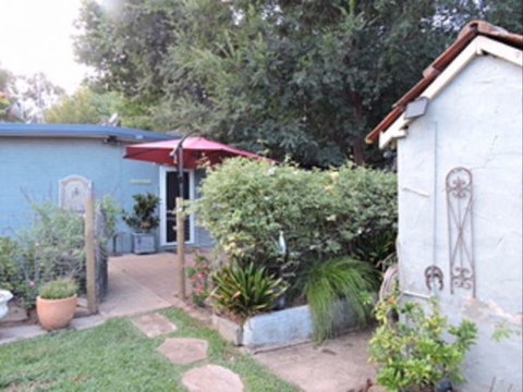 Garden Cottage B And B - New South Wales Tourism  6