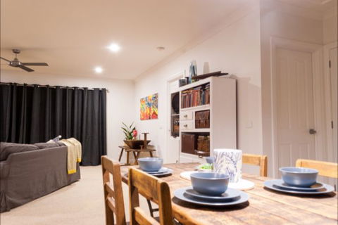 House On Higgs Lane - New South Wales Tourism  3