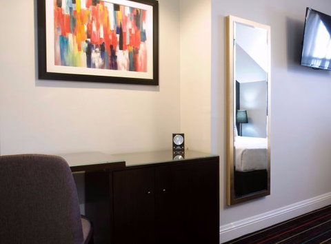 Hotel Challis - New South Wales Tourism  7