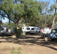 Inglewood Motel and Caravan Park - New South Wales Tourism 