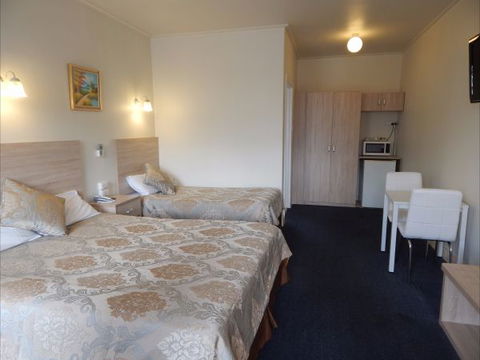Jacksons Motor Inn - New South Wales Tourism  0