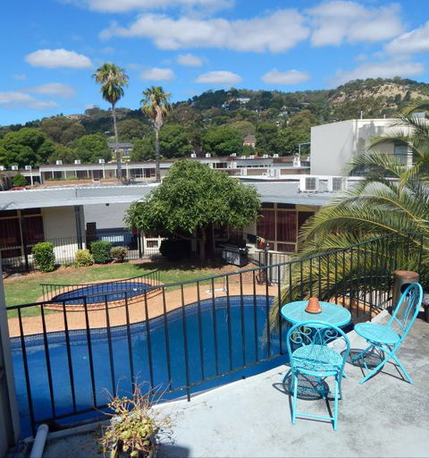 Jacksons Motor Inn - New South Wales Tourism  1