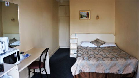 Jacksons Motor Inn - New South Wales Tourism  2