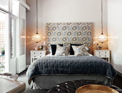 Lake House - New South Wales Tourism  1