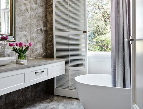 Lake House - New South Wales Tourism  3