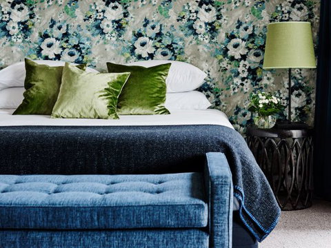 Lake House - New South Wales Tourism  9