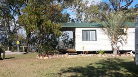 Lake Awoonga Caravan Park - New South Wales Tourism  3