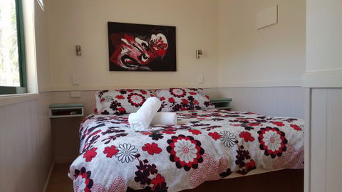 Lake Awoonga Caravan Park - New South Wales Tourism  6