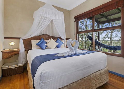 Lillypilly's Cottages And Day Spa - New South Wales Tourism  9