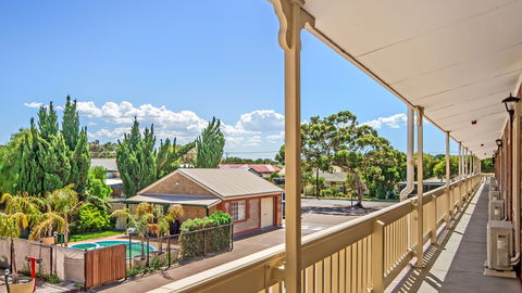 Motel Goolwa - New South Wales Tourism  8
