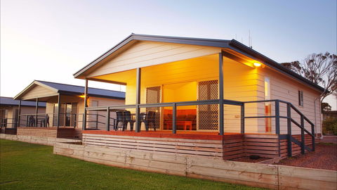 Discovery Parks - Whyalla Foreshore - New South Wales Tourism  0