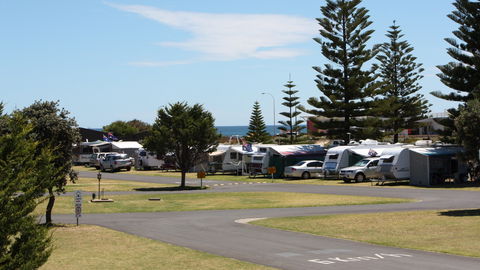 Moana Beach Tourist Park - New South Wales Tourism  0