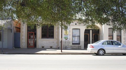 Jamestown Motel Terraces - New South Wales Tourism  0