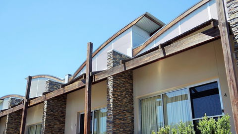 A MUSt @ Coonawarra - New South Wales Tourism  0