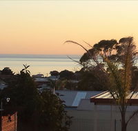 Oyster Court Motel and Holiday Units - New South Wales Tourism 