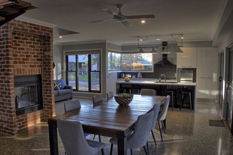 Lusso KV - New South Wales Tourism  5