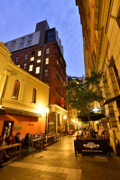 Metro Apartments On Bank Place - New South Wales Tourism  7