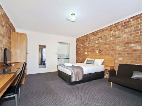 Motel Goolwa - New South Wales Tourism  3