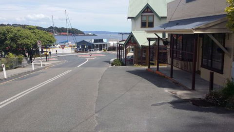 Olivia's Suite - New South Wales Tourism  1