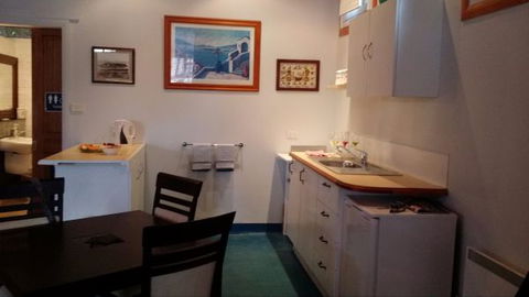 Olivia's Suite - New South Wales Tourism  4