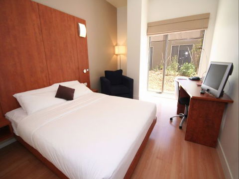 Ramada Encore Dandenong - New South Wales Tourism  1
