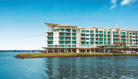 Ramada Hotel And Suites Ballina Byron - New South Wales Tourism  2