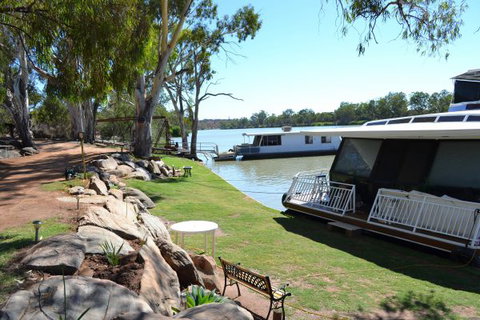 Riverbush Cottages - New South Wales Tourism  1